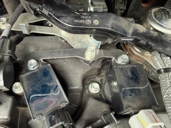 Verstärkungsplatten Zündspulen Toyota GR Yaris